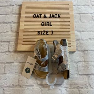 NWT! Cat & Jack silver sandals size 7